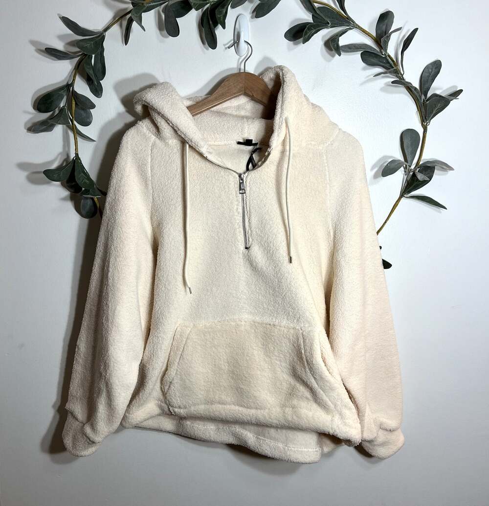 NWT Coco + Carmen Cream Fleece Pullover LAST CALL